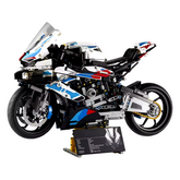 BMW M 1000 RR