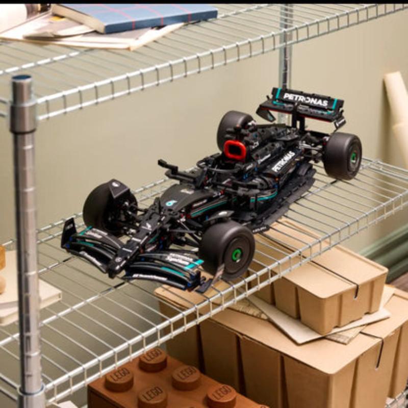 Mercedes-AMG F1 W14 | 1642PCS